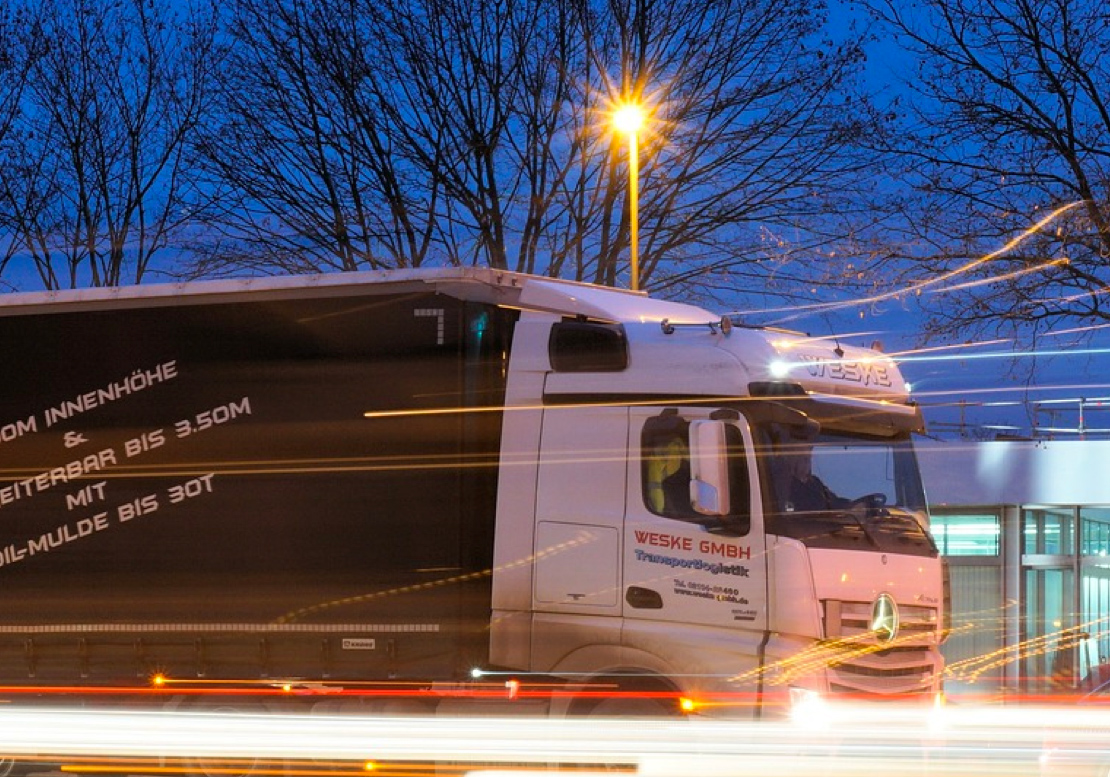 Logistics Digitalization and Intelligent Scheduling